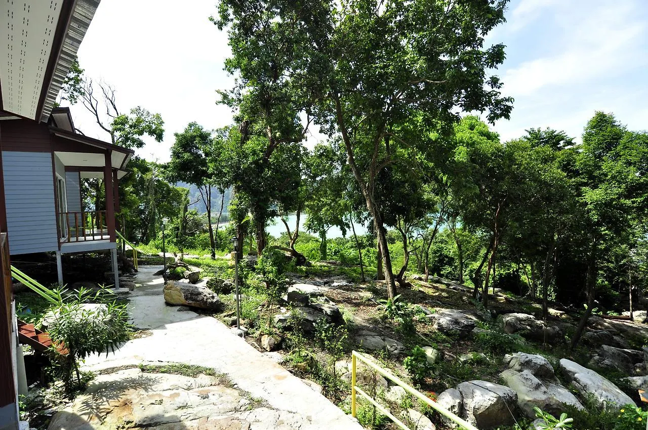 Sea View Bungalow Phi Phi Don 2*,  Tailândia