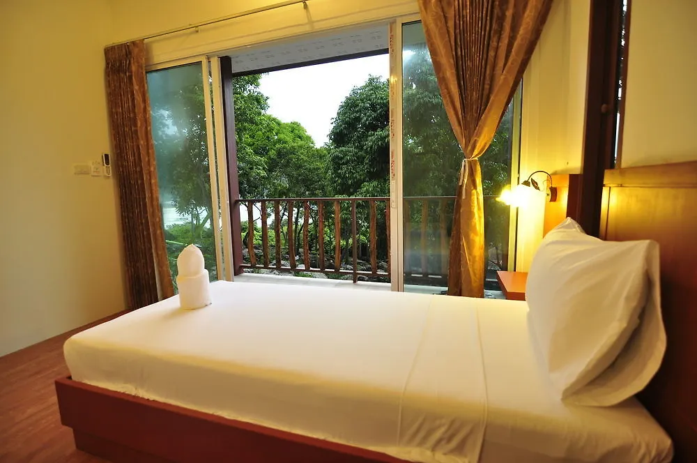 Sea View Bungalow Phi Phi Don 2*,  Tailândia